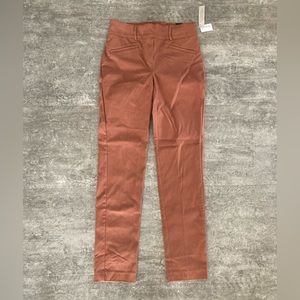 Reitmans Iconic Straight Leg Pant - Size 2 Petite